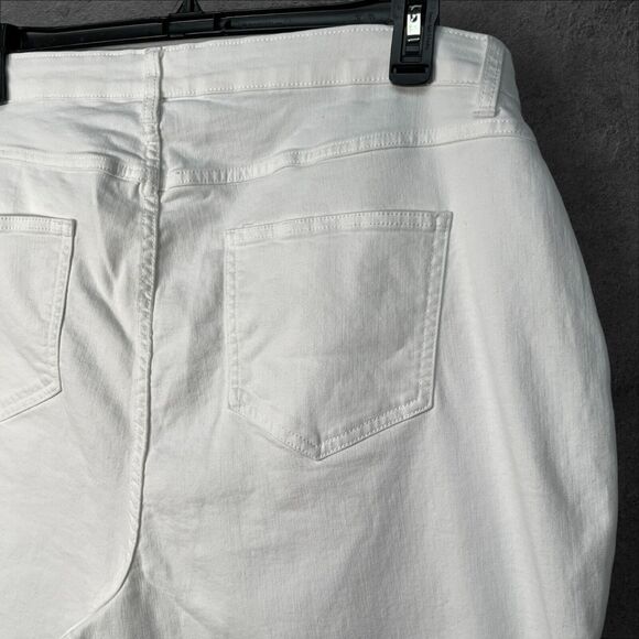 Catherines Crop Jeans Women Size 24W White Pocket Cotton Embroidery - Picture 7 of 14